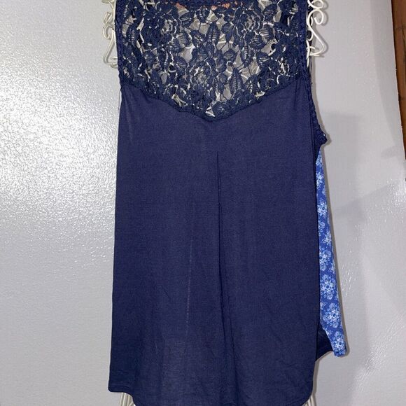 Womans NewW Tag Taylor & Sage Top X L Blue Print 65 Poly/35 Rayon - Picture 2 of 6